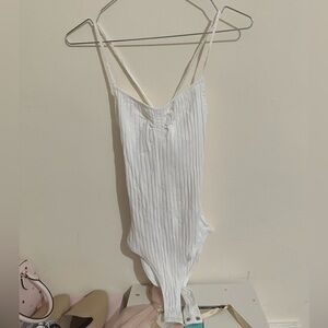 Zara White Ribbed Bodysuit